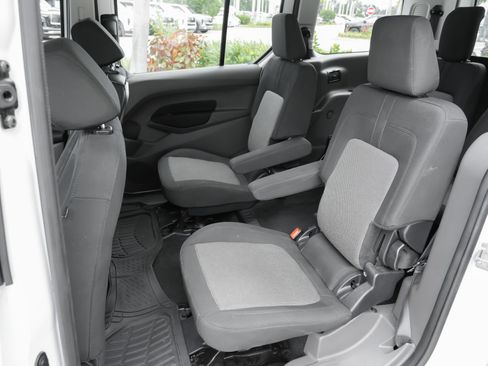 Used 2023 Ford Transit Connect XL FWD image 19