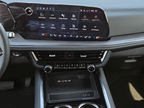 New 2026 Chevrolet Tahoe Premier w/ Sun And Tow Package image 21