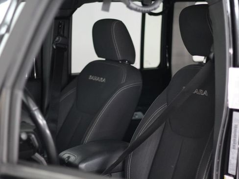 Used 2018 Jeep Wrangler Unlimited Sahara AWD/4WD image 48