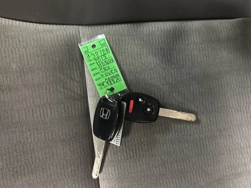 Used 2013 Honda CR-V LX image 25