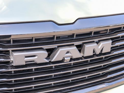 Used 2026 RAM 1500 Laramie w/ Night Edition AWD/4WD image 4