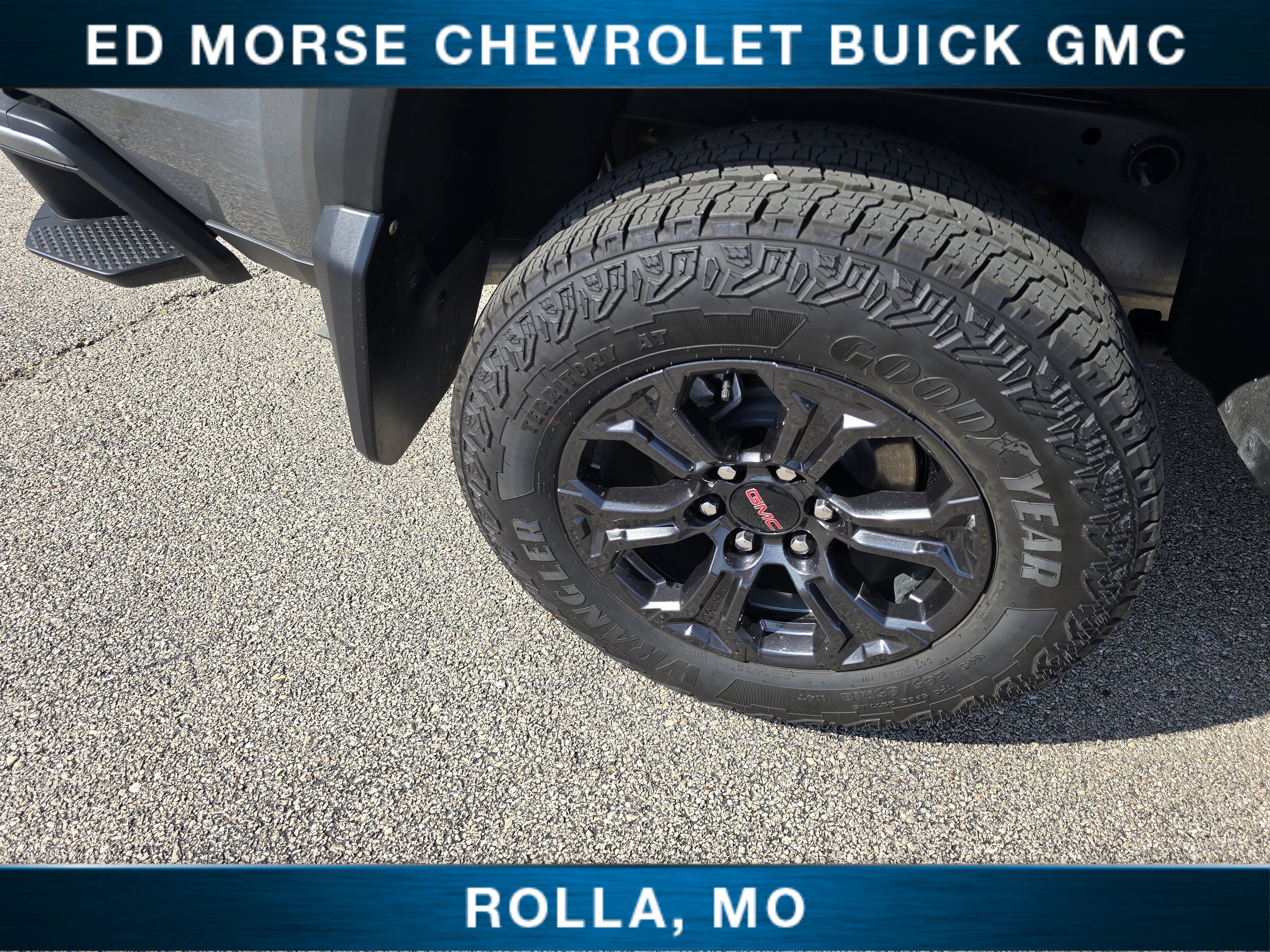 Certified 2024 GMC Canyon Elevation w/ Elevation Premium Package AWD/4WD image 11