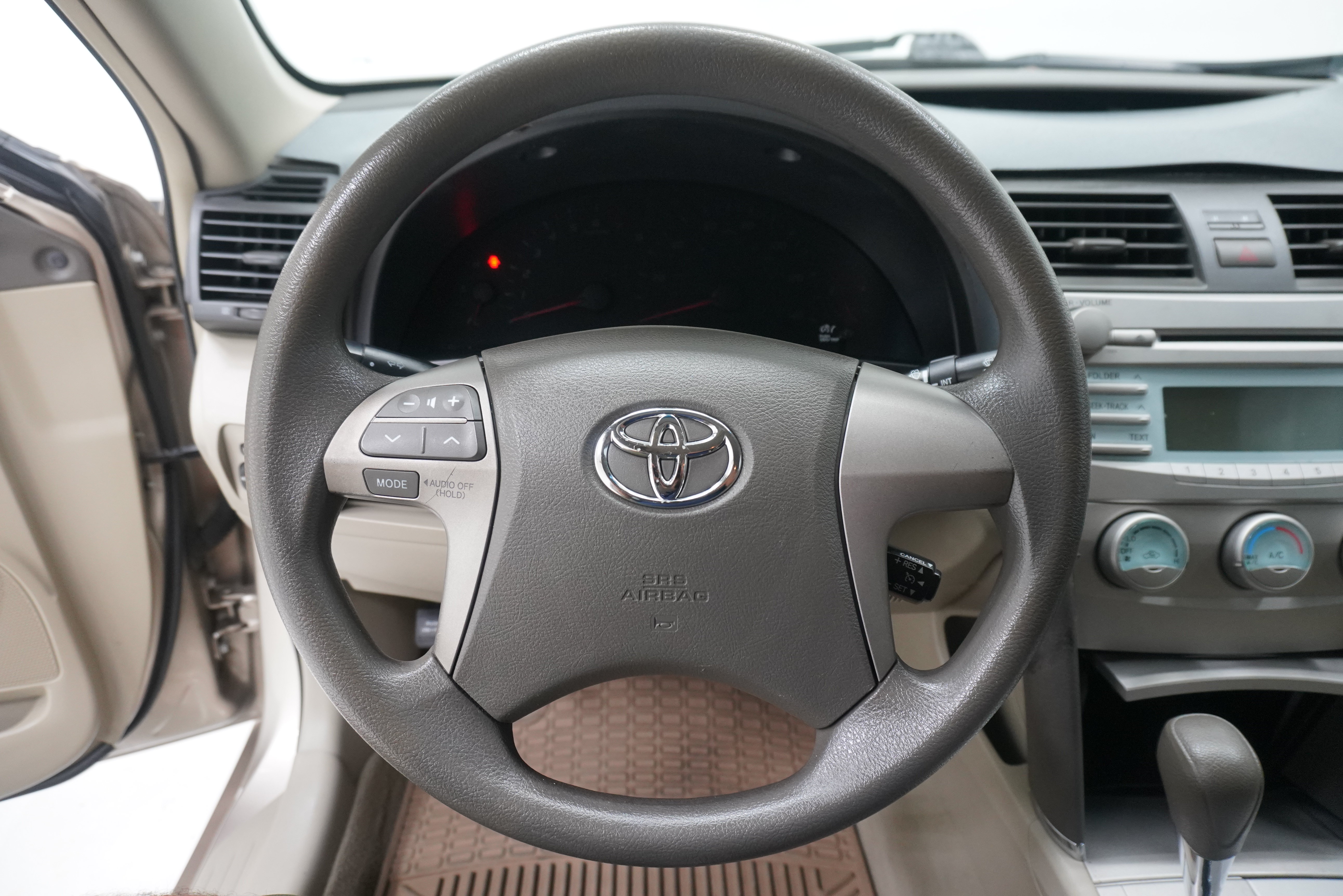 Used 2007 Toyota Camry LE FWD image 14