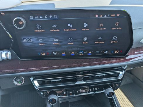 New 2026 Chevrolet Traverse Z71 w/ Driver Confidence Package AWD/4WD image 26
