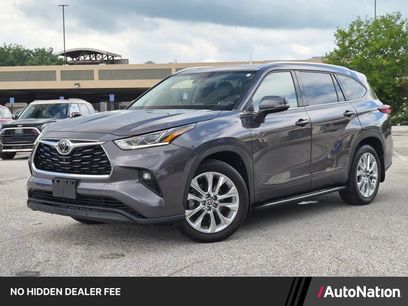Used 2021 Toyota Highlander Limited