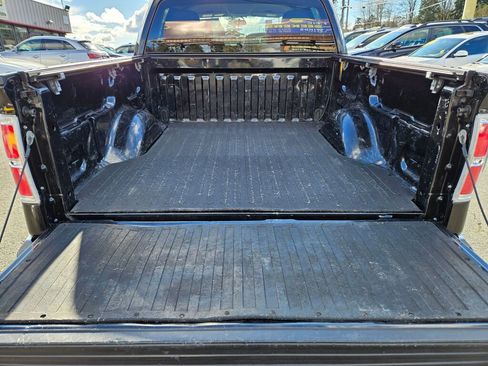 Used 2010 Ford F150 XLT image 10