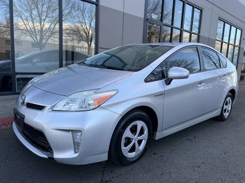 Used 2013 Toyota Prius Two image 1