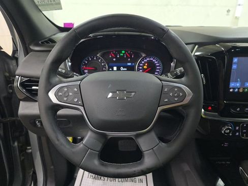 Used 2023 Chevrolet Traverse RS AWD/4WD image 14