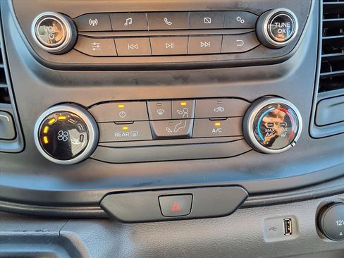 Used 2024 Ford Transit 250 Low Roof w/ Exterior Upgrade Package image 19