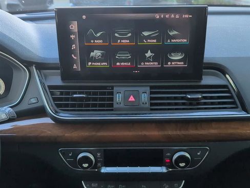 Used 2023 Audi Q5 2.0T Premium Plus w/ Premium Plus Package image 11