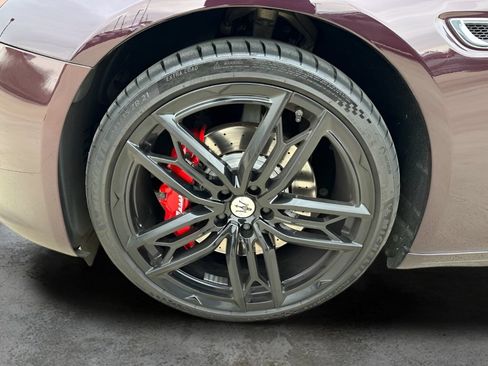 Used 2021 Maserati Quattroporte S GranSport RWD image 35