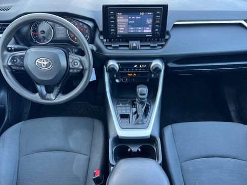 Used 2020 Toyota RAV4 LE w/ Carpet Mat Package AWD/4WD image 10