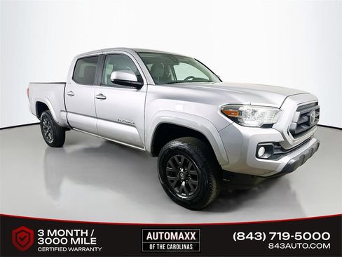 Used 2021 Toyota Tacoma SR5 AWD/4WD image 1