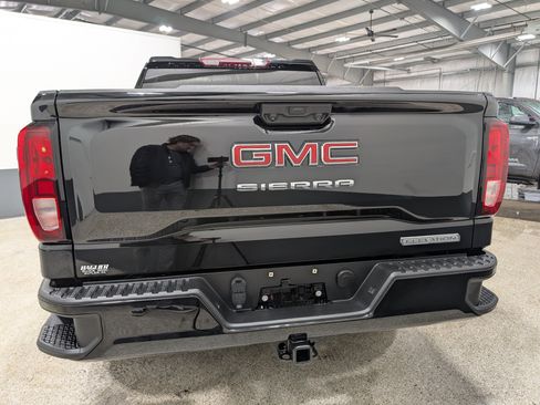 Used 2023 GMC Sierra 1500 Elevation image 4