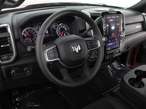 Used 2026 RAM 2500 Big Horn AWD/4WD image 8