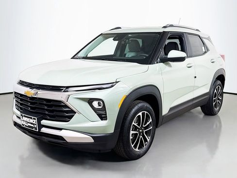 New 2026 Chevrolet TrailBlazer LT AWD/4WD image 1
