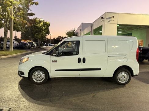 Used 2022 RAM ProMaster City Tradesman image 6