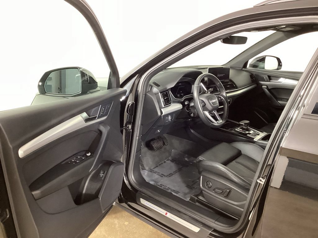 Used 2025 Audi Q5 2.0T Premium AWD/4WD image 10