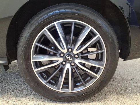 Used 2019 INFINITI QX60 Luxe w/ Sensory Package AWD/4WD image 7