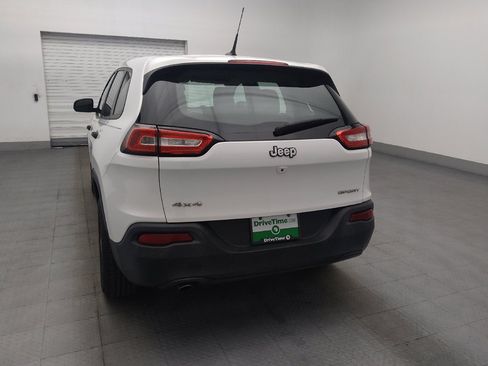 Used 2015 Jeep Cherokee Sport AWD/4WD image 6
