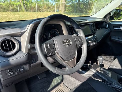 Used 2017 Toyota RAV4 XLE w/ All Weather Liner Package AWD/4WD image 15