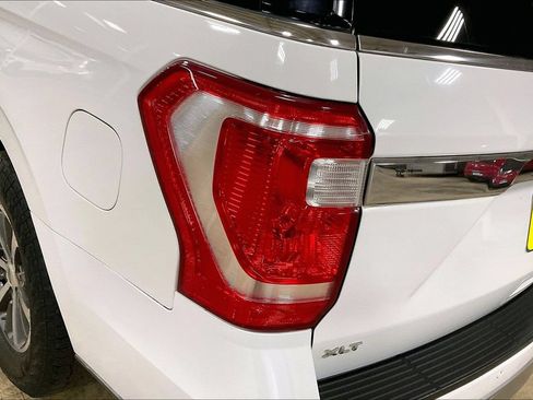 Certified 2020 Ford Expedition XLT w/ Equipment Group 201A AWD/4WD image 28