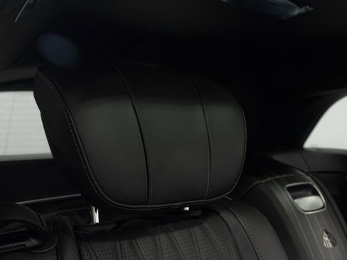 Used 2026 Mercedes-Benz Maybach GLS 600 4MATIC image 85