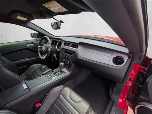 Used 2013 Ford Mustang GT Premium w/ GT Coupe Accessory Pkg 4 RWD image 17