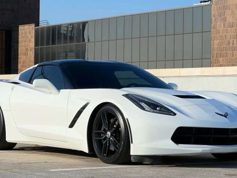 Used 2014 Chevrolet Corvette Stingray Coupe w/ 3LT Preferred Equipment Group image 5