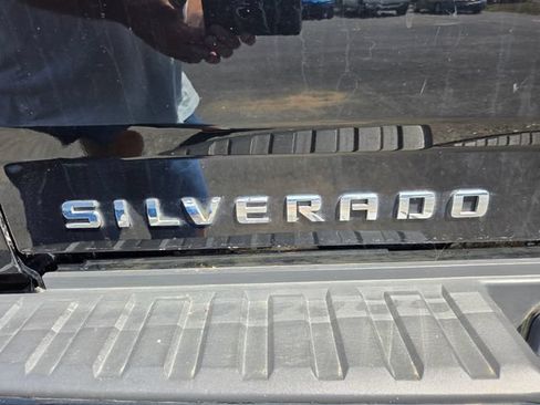 Used 2016 Chevrolet Silverado 1500 LT w/ Midnight Edition AWD/4WD image 25