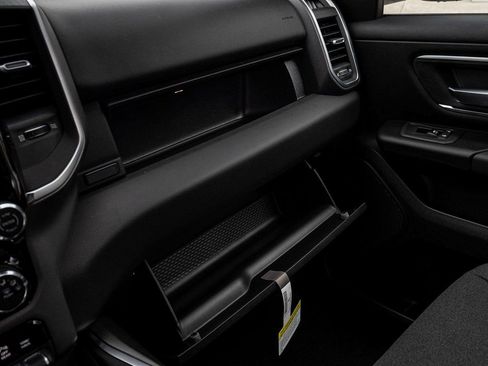 New 2026 RAM 1500 Big Horn w/ Night Edition AWD/4WD image 19