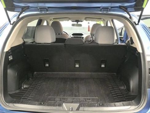 Used 2019 Subaru Crosstrek 2.0i Premium AWD/4WD image 12