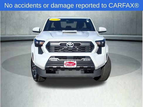 Used 2024 Toyota Tacoma TRD Sport image 2