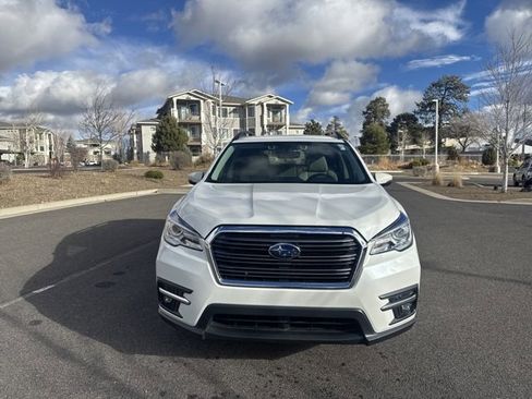Used 2022 Subaru Ascent Limited image 8