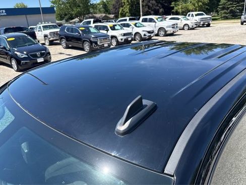 Used 2021 GMC Sierra 1500 Elevation AWD/4WD image 11