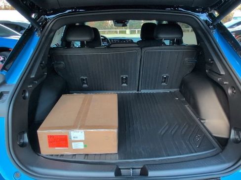 New 2026 Chevrolet Equinox EV RS FWD image 10