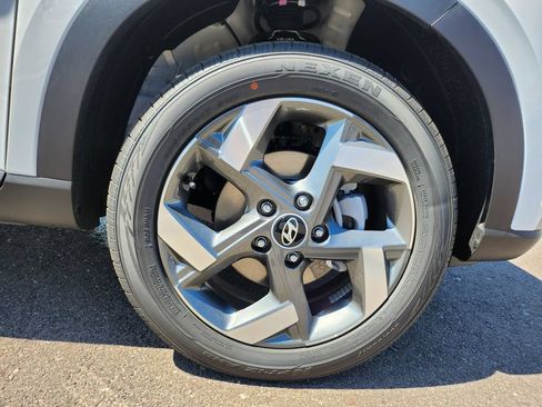 New 2026 Hyundai Venue SEL FWD image 35