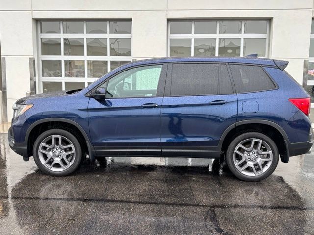 Used 2023 Honda Passport EX-L image 3