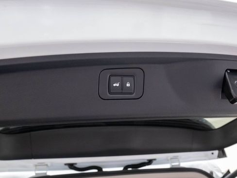 New 2026 INFINITI QX80 Luxe w/ Cargo Package image 33