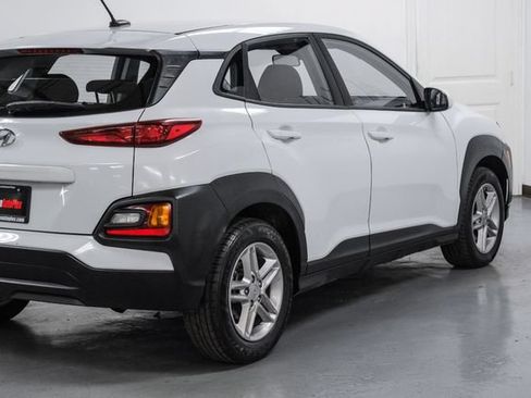 Used 2021 Hyundai Kona SE FWD image 12