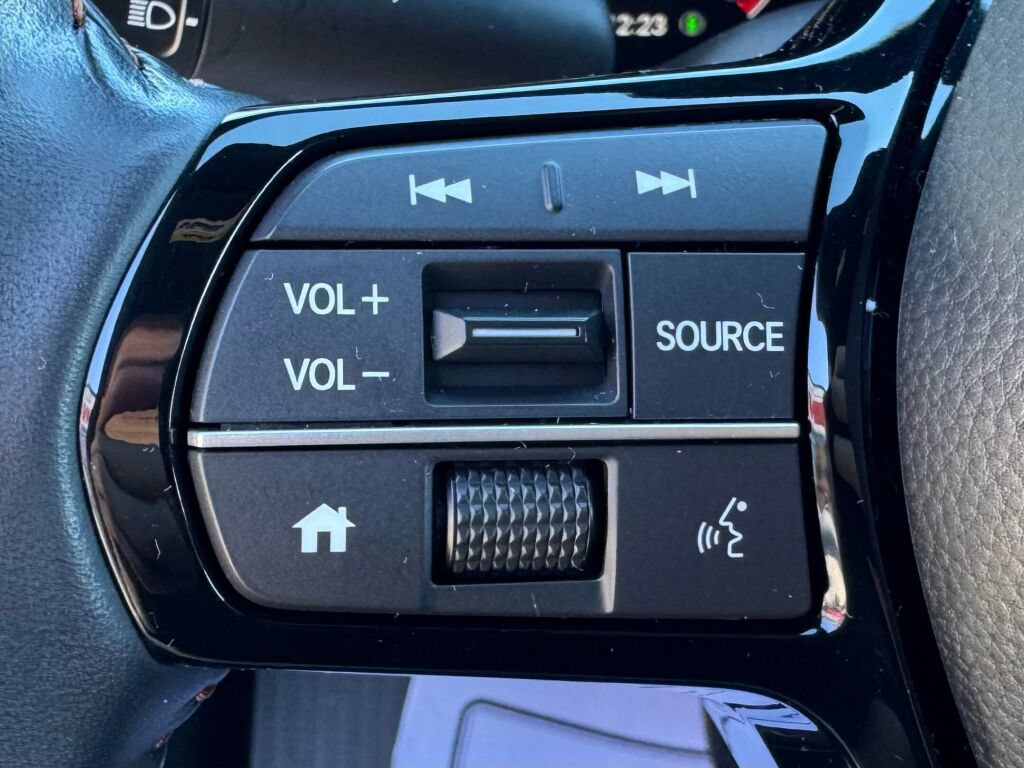 Used 2025 Honda HR-V Sport image 24