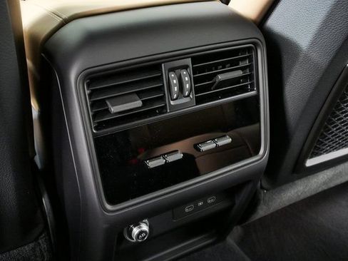 New 2026 Porsche Cayenne Coupe AWD/4WD image 22