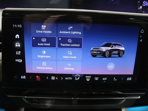 Used 2024 Lincoln Nautilus Reserve image 48