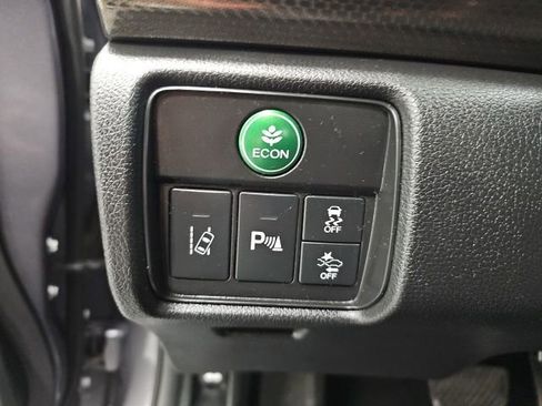 Used 2017 Honda Accord Touring image 18