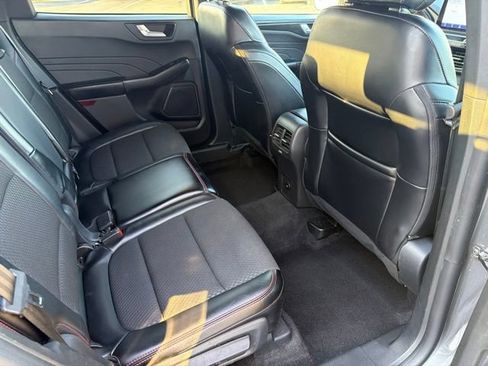 Used 2024 Ford Escape ST-Line AWD/4WD image 35