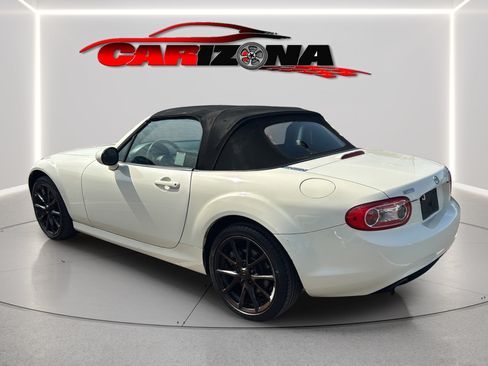 Used 2009 MAZDA MX-5 Miata Touring RWD image 9