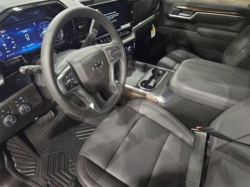 New 2026 Chevrolet Silverado 2500 LT w/ Trail Boss Package image 17