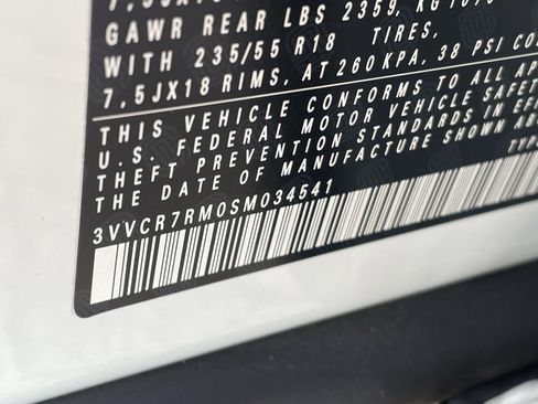 Used 2025 Volkswagen Tiguan S image 33