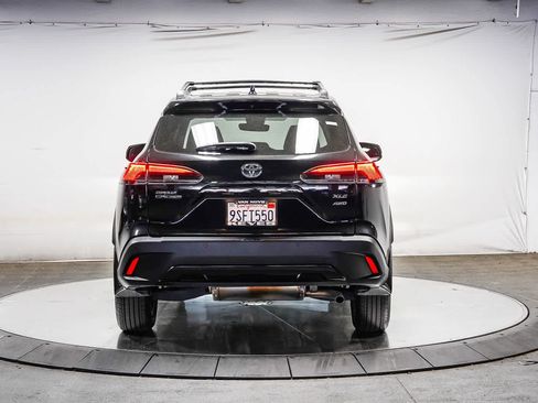 Certified 2022 Toyota Corolla Cross XLE w/ Convenience Package AWD/4WD image 4