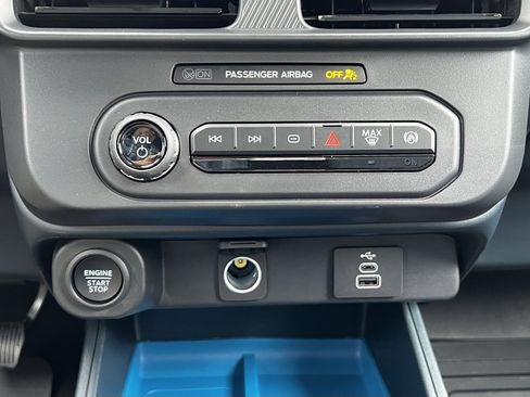 New 2025 Ford Maverick XLT w/ XLT Luxury Package image 24